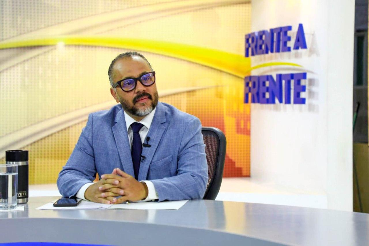 Ernesto Castro: Este Gabinete de Gobierno no tiene Funcionarios de escritorio ernesto-castro-este-gabinete-de-gobierno-no-tiene-funcionarios-de-escritorio